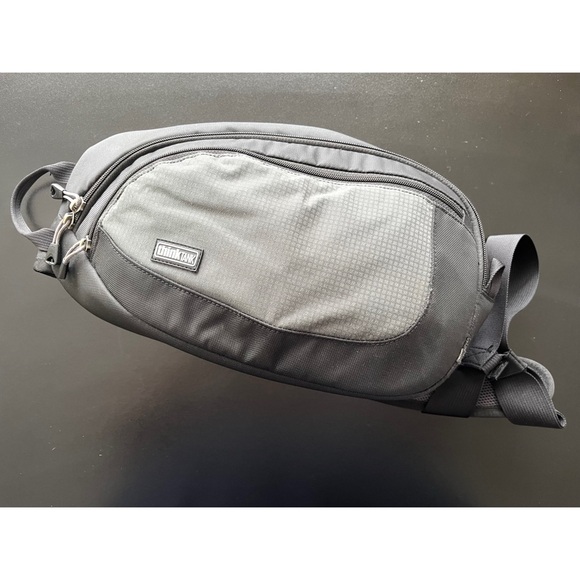 Think Tank Turnstyle 10 Sling Camera Bag - Picture 1 of 15